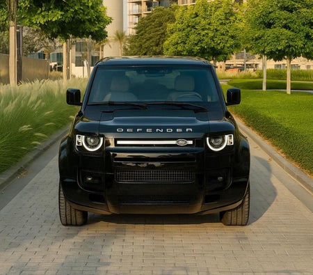 Land Rover Defender 2022