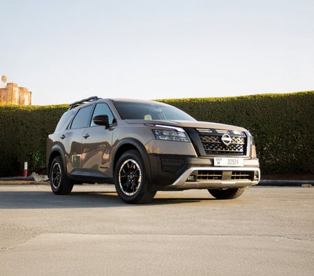 Nissan Pathfinder 2024