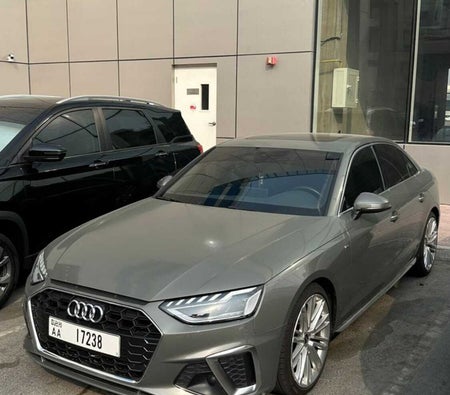 Audi A4 2023