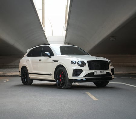 Bentley Bentayga 2024