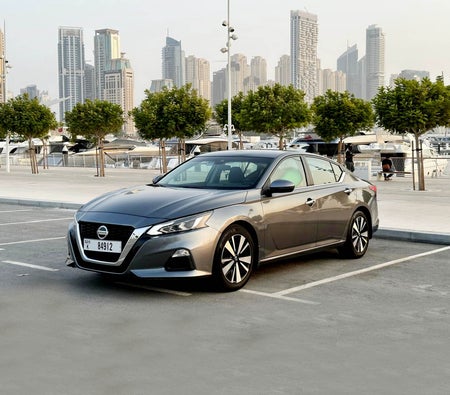Nissan Altima 2022