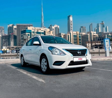 Nissan Sunny 2024