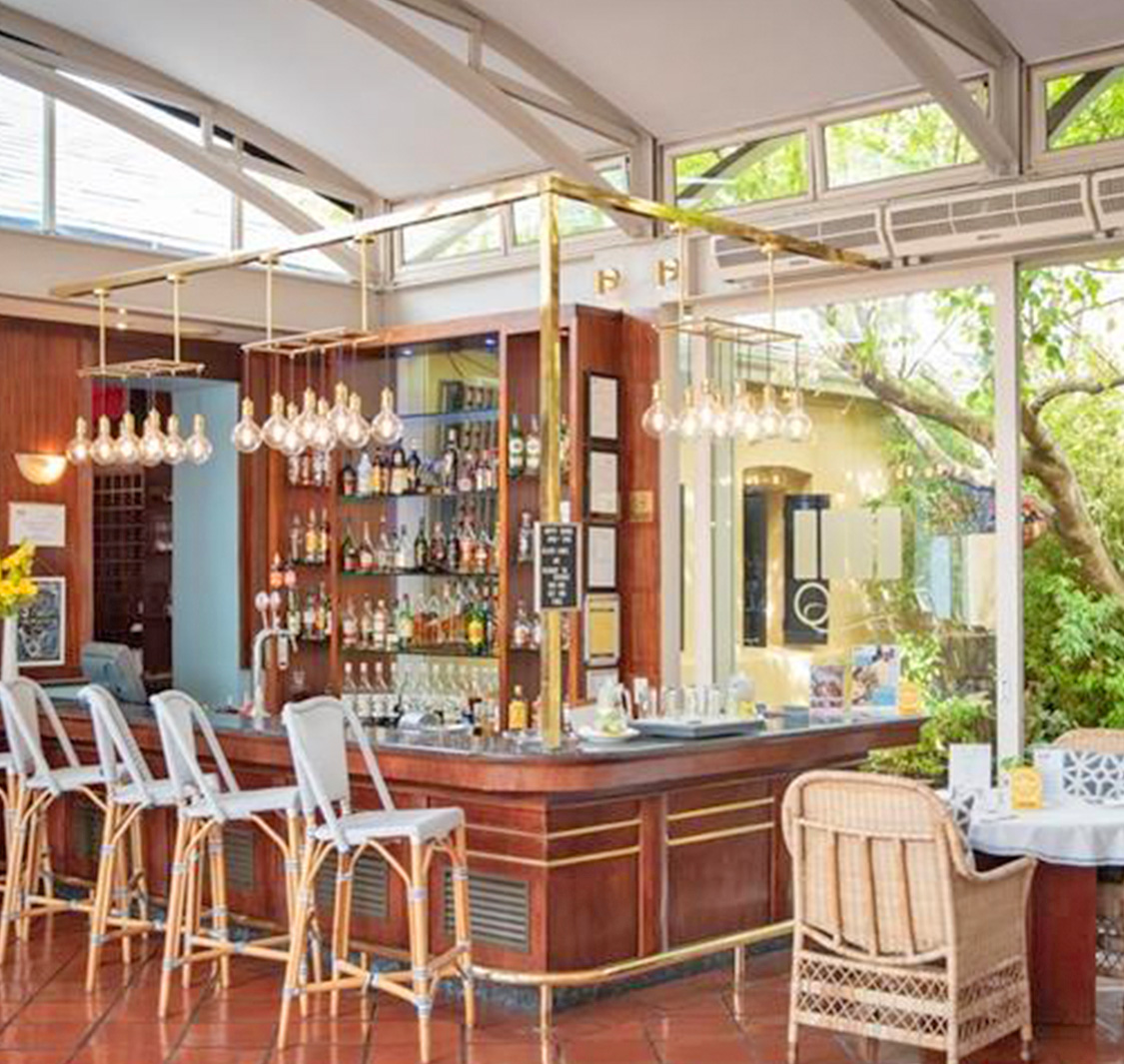 Quarter Kitchen
