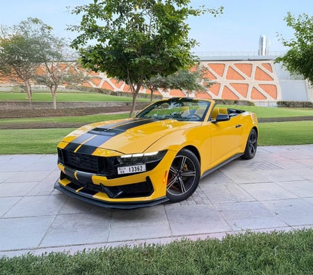 Ford Mustang 2024