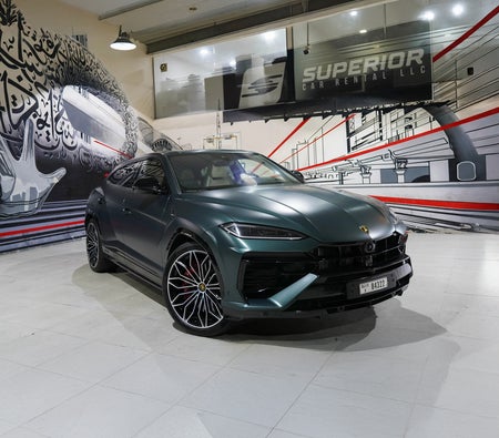 Lamborghini Urus SE 2025