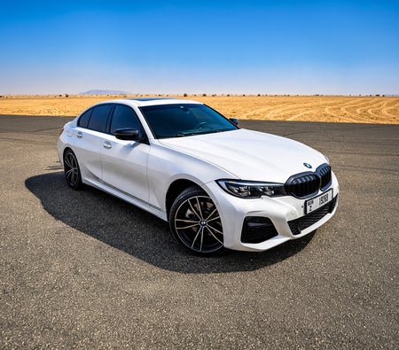 BMW 330i 2021