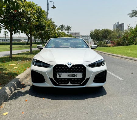 BMW 420i Convertible 2025