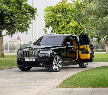 Rolls Royce Cullinan 2025
