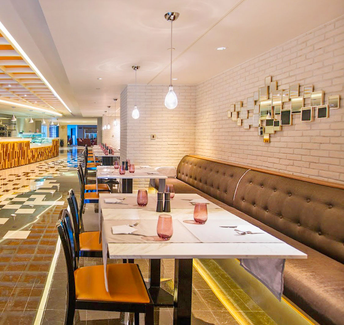 Plaza Cafe
