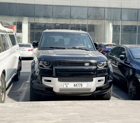 Land Rover Defender V6 2023