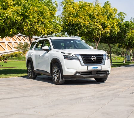 Nissan Pathfinder 2025