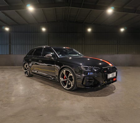 Audi RS4 Competition 2025
