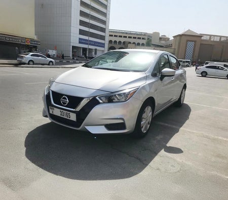 Nissan Sunny 2022