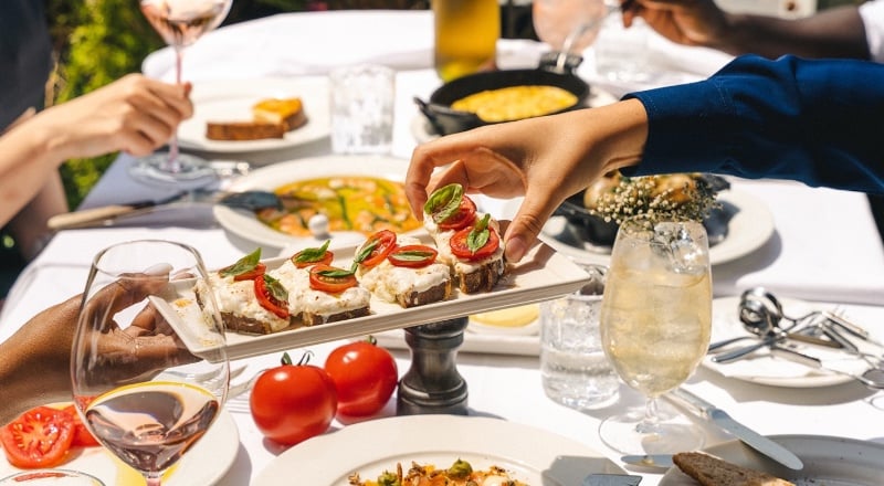 7 wonderful Sunday brunches in Abu Dhabi